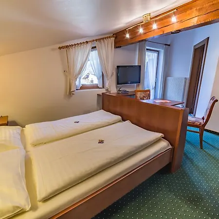 Hotel Zillerhof 4*