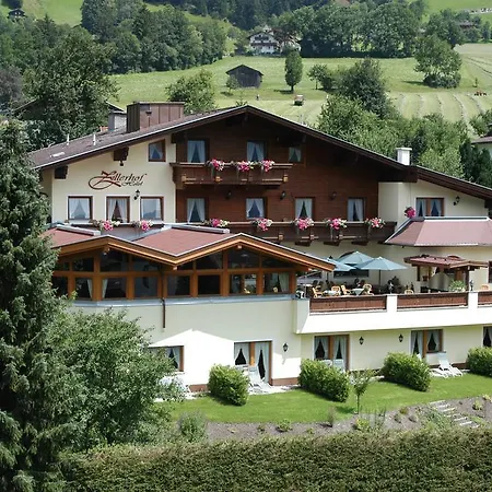Zillerhof Hotel 4*